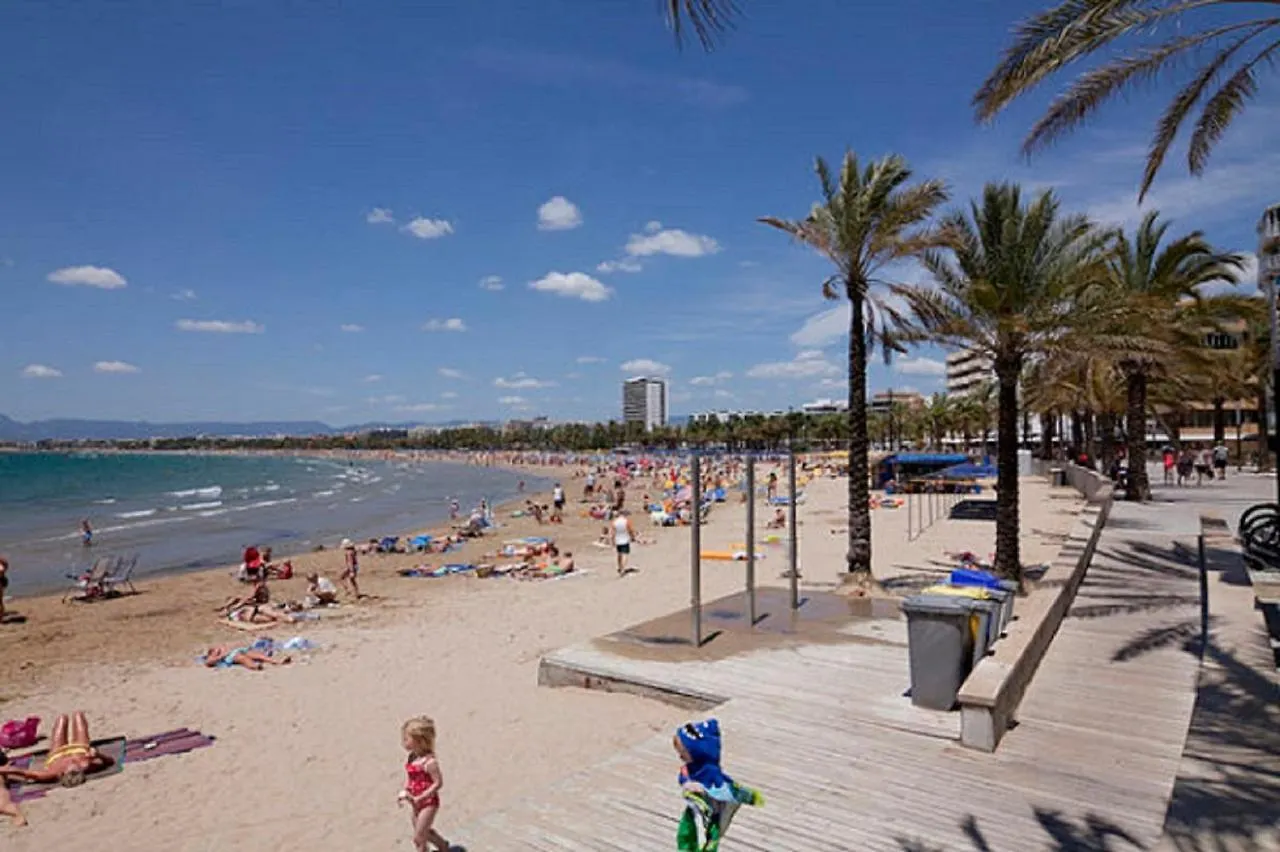 Apartamentos Saint Malo Familidays Salou Espagne